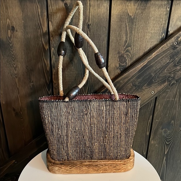 Stylish Black and Tan Woven Tote Bag With Wood Bottom - Picture 1 of 7